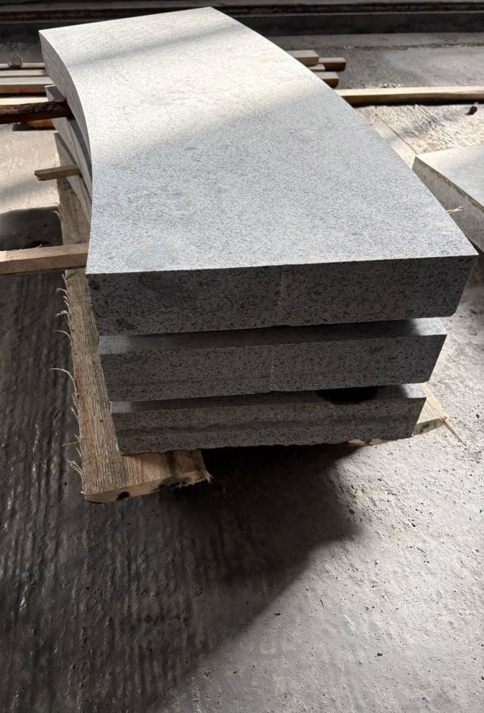 Бордюы: прямые, радиальные